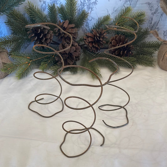Vintage Bed Springs for Your DIY Christmas Ornament