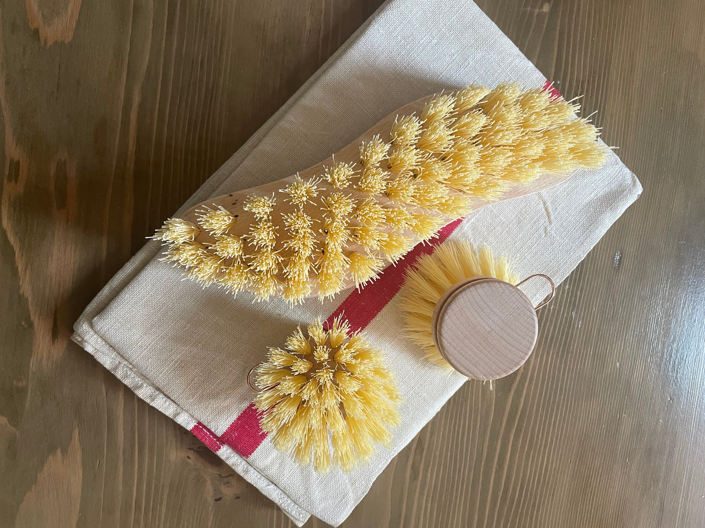 Eco-Friendly Scrub Brush - Sustainable Way to Clean