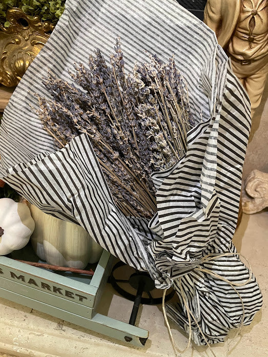 Bundle of Dried Lavender from France